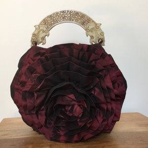 Silk purse with hand carved jade handle